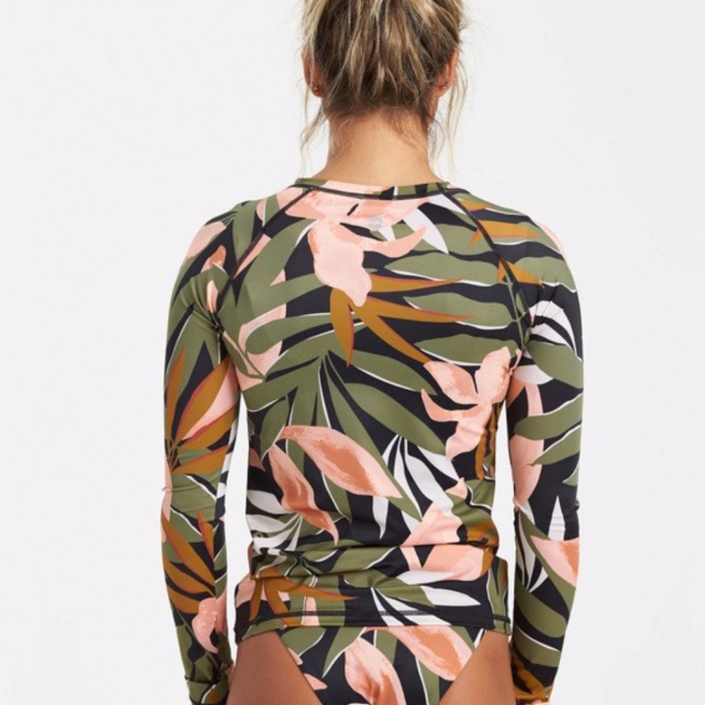 SOLD OUT NWT Billabong Tropic Nights Long Sleeve - Picture 2 of 7